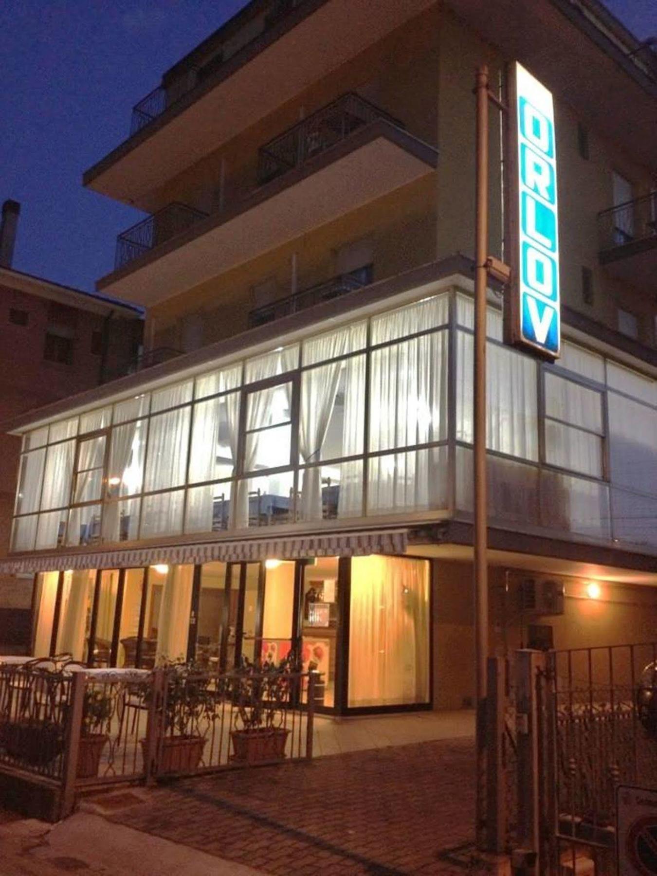 Hotel Orlov Rímini Exterior foto